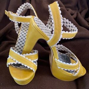 Jessica Simpson strappy heels